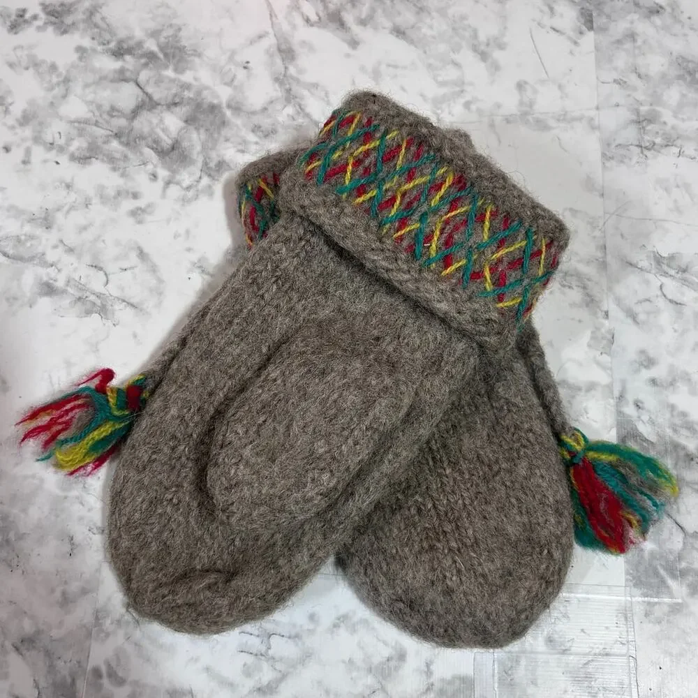 Lovikka Swedish Wool Tan Thick Mittens Bohemian Cottage Winter Warm Cozy Unisex
